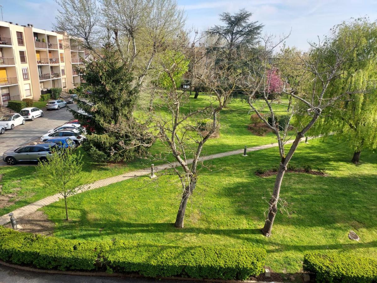 Les Jardins D'Atilly Villecresnes Eksteriør billede